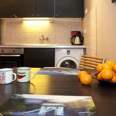 Gloria Apartment Budapest Room photo